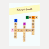 Une affiche scrabble au format A4, avec 5 prénoms dont l’initiale est en couleur